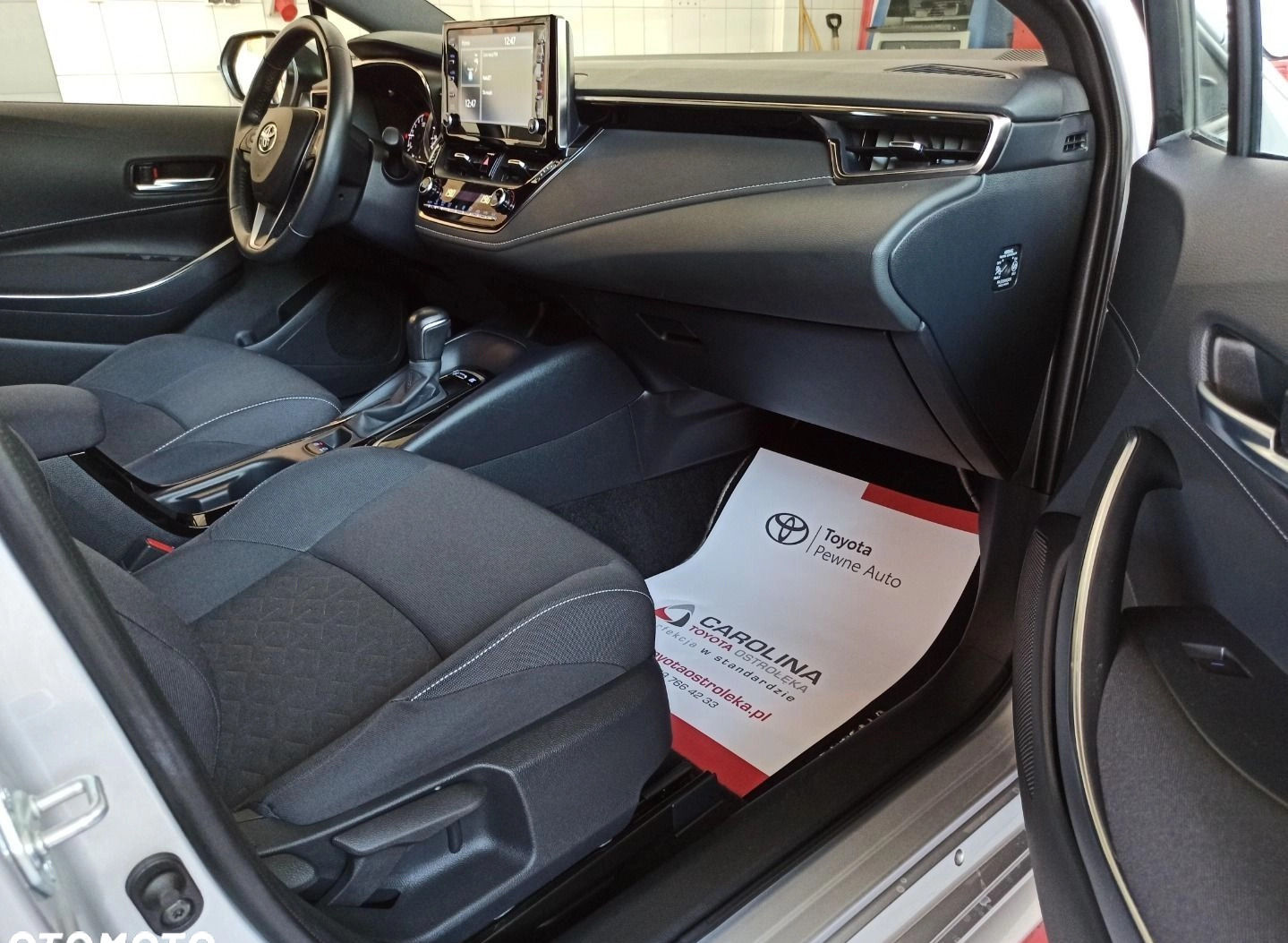 Toyota Corolla cena 108000 przebieg: 53972, rok produkcji 2021 z Sędziszów małe 232